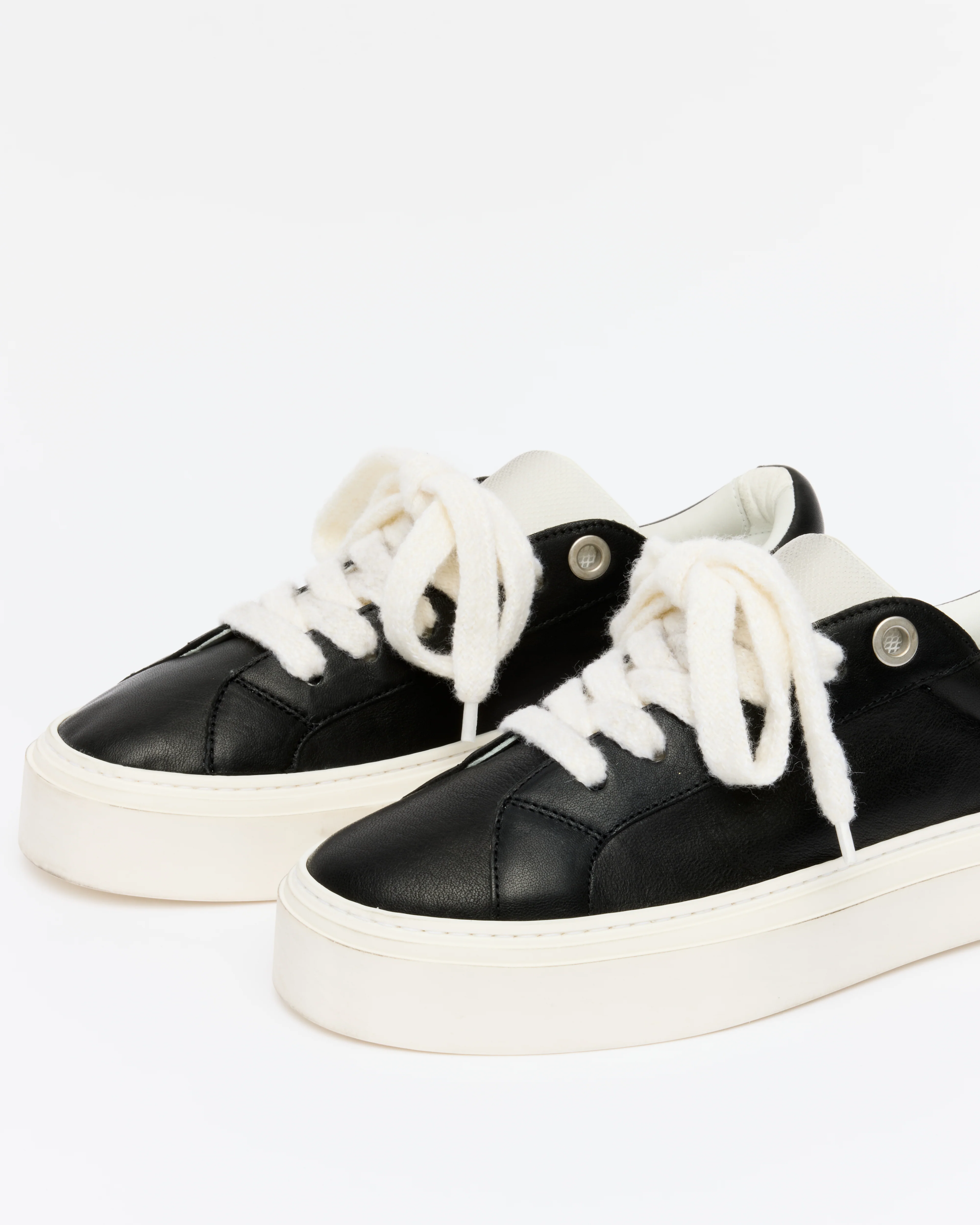 THE WILSON SNEAKER - Image 5